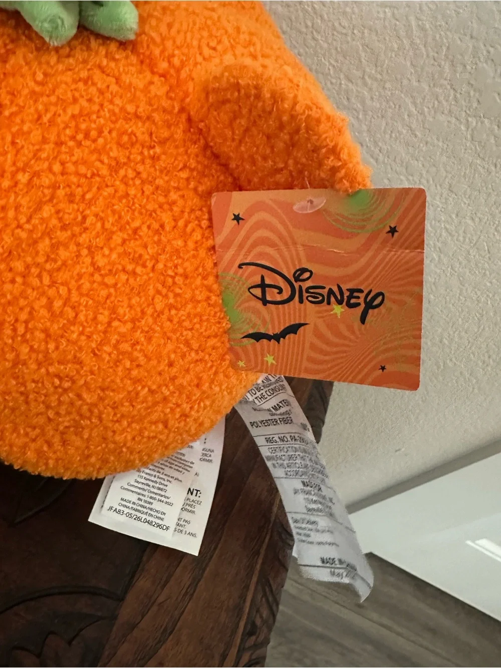 BNWT! Licensed Disney Halloween Pumpkin Pillow Pooh Bear Winnie The Pooh